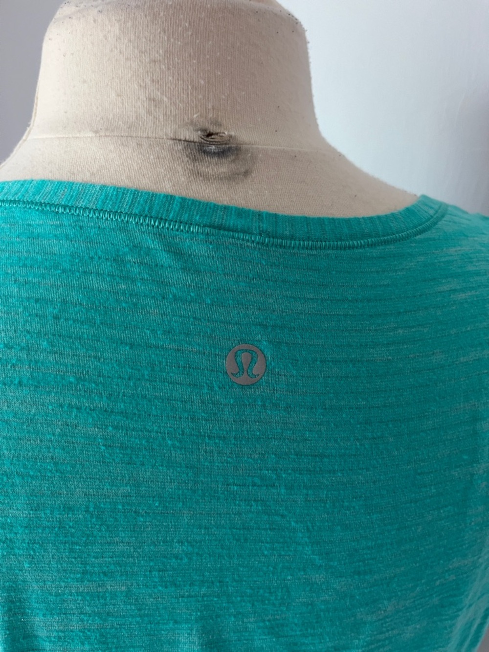 Lululemon Top - Picture 3 of 4